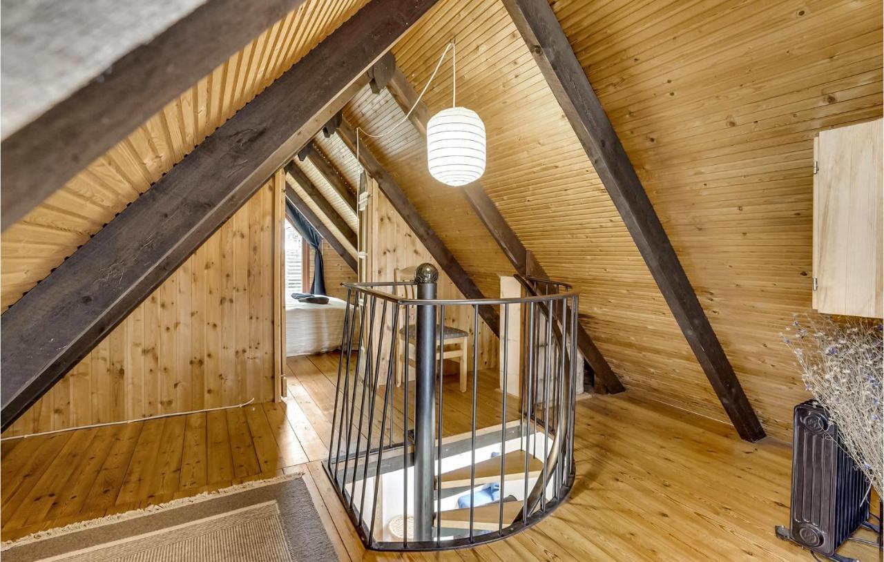 Amazing Home In Logstrup With Kitchen Eksteriør bilde
